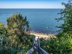 3075 Lighthouse Road, Southold NY 11971