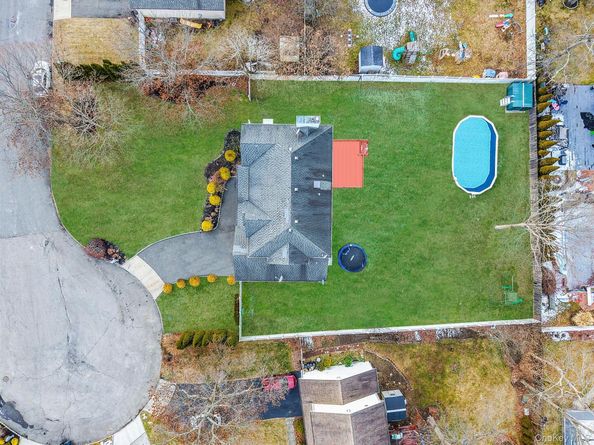 3 Liberty Place, Coram NY 11727