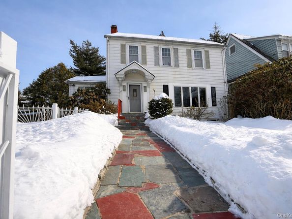 24 McKinley Avenue, White Plains NY 10606