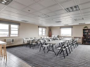 55 Monroe Boulevard 2L, Long Beach NY 11561