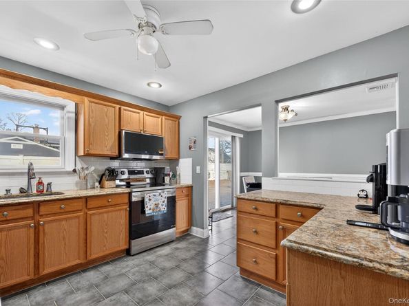 29 Rush Street, Port Jefferson NY 11776