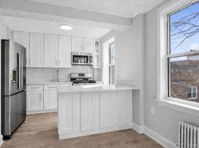 141-37 Union Turnpike 2O, Flushing NY 11367