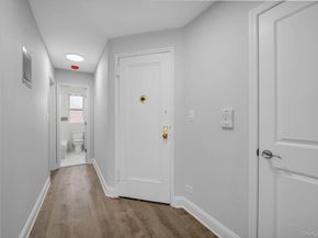 141-37 Union Turnpike 2O, Flushing NY 11367