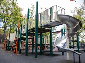 141-37 Union Turnpike 2O, Flushing NY 11367