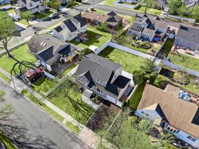 36 Cinque Drive, Farmingdale NY 11735