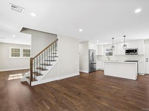 36 Cinque Drive, Farmingdale NY 11735