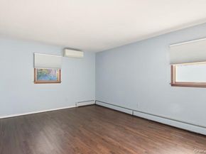 111 Schneider Lane, Hauppauge NY 11788