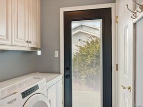 111 Schneider Lane, Hauppauge NY 11788