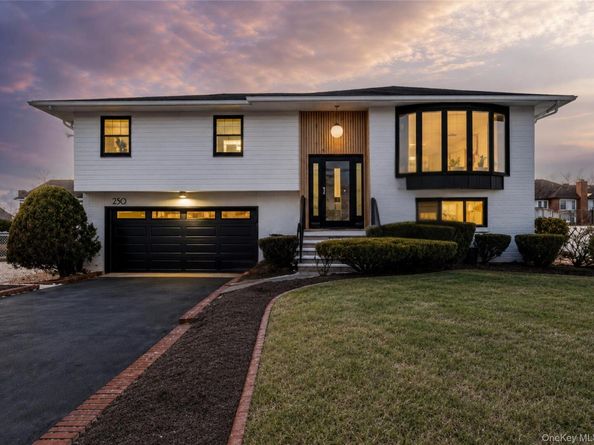 230 Sequams Lane Center, West Islip NY 11795