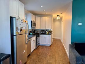 3 Sperry Street W, East Rockaway NY 11518