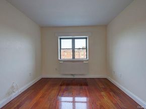 143-41 84 Drive 8B, Briarwood NY 11435