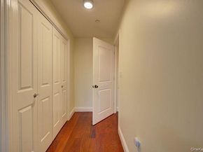 143-41 84 Drive 8B, Briarwood NY 11435