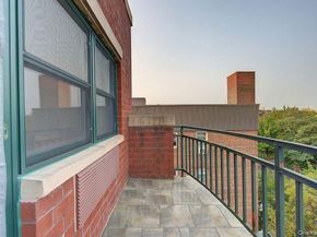 143-41 84 Drive 8B, Briarwood NY 11435