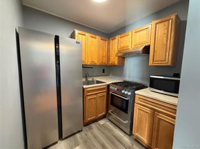 1 Redwood Court 1, Coram NY 11727