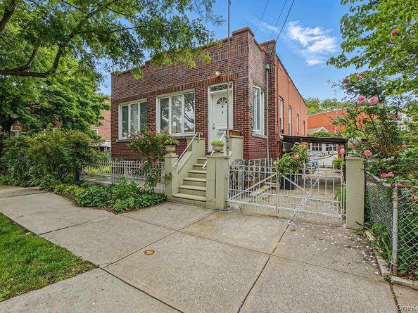 2117 Hazen Street, East Elmhurst NY 11370