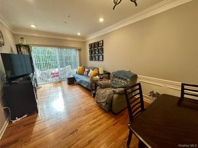 121 Wildwood Circle, Holtsville NY 11742