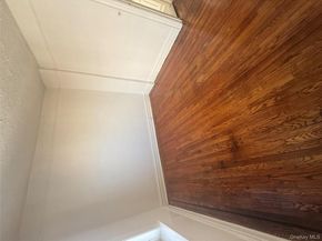 724 E 216 Street 2C, Bronx NY 10467