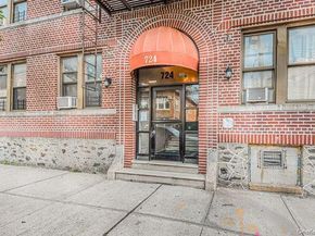 724 E 216 Street 2C, Bronx NY 10467