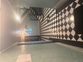 724 E 216 Street 2C, Bronx NY 10467