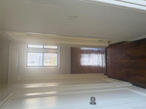 724 E 216 Street 2C, Bronx NY 10467