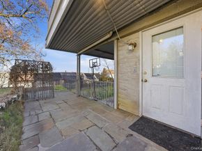 54 Staunton Street, Yonkers NY 10704