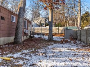 9 W 8th Street, Ronkonkoma NY 11779