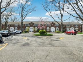 60-44 Little Neck Parkway 3862, Little Neck NY 11362