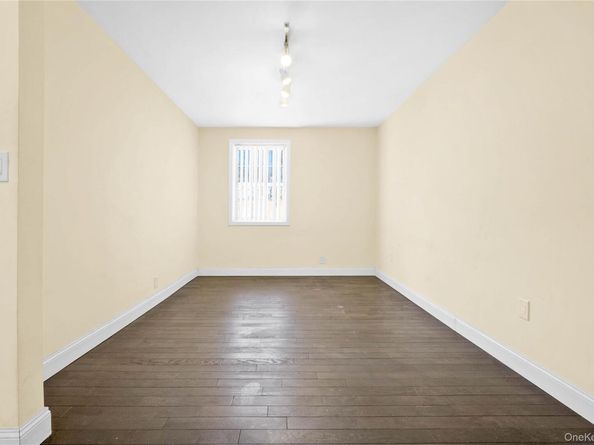 78-15 138th Street 35E, Flushing NY 11367