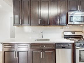 139-15 83rd Avenue 503, Briarwood NY 11435