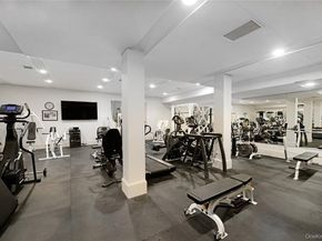 21 Lincoln Lane, Purchase NY 10577