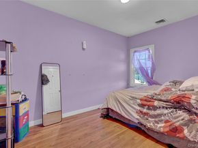 87 Vail Avenue, Riverhead NY 11901