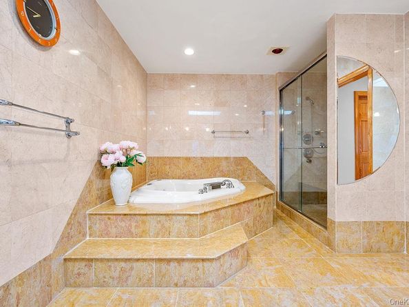 64-16 211 Street, Bayside NY 11364