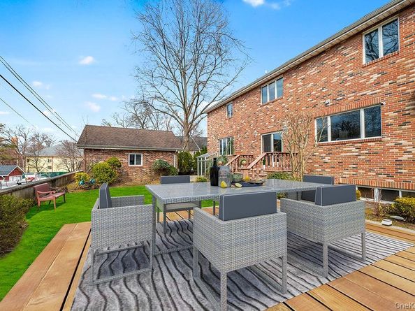 64-16 211 Street, Bayside NY 11364