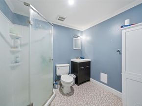 262 N Dunton Avenue, East Patchogue NY 11772