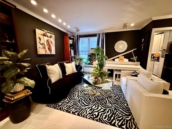 112-25 34th Avenue 2D, Corona NY 11368