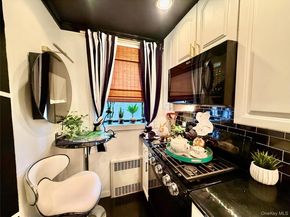 112-25 34th Avenue 2D, Corona NY 11368