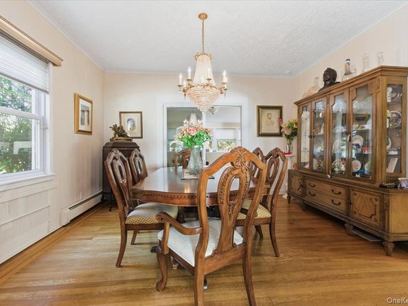 1053 Quentin Place, Woodmere NY 11598