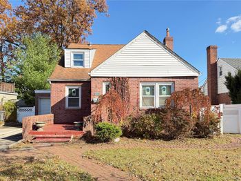 1752 New Hyde Park Road