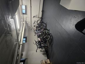 141 Woodmere Boulevard 6C, Woodmere NY 11598