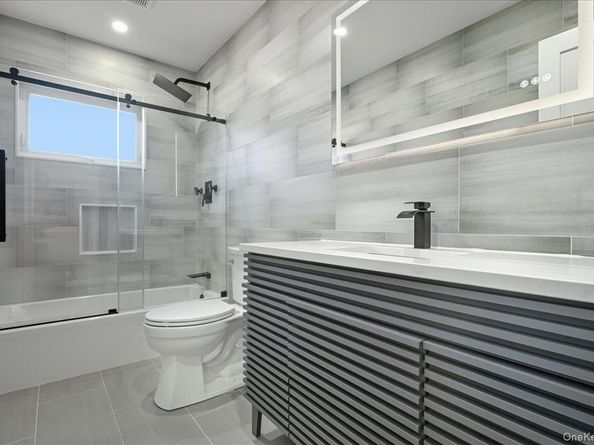 3715 Regent lane, Wantagh NY 11793