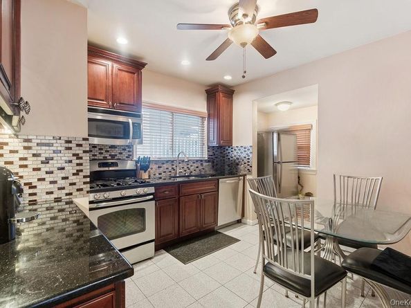 160-36 99th Street, Howard Beach NY 11414