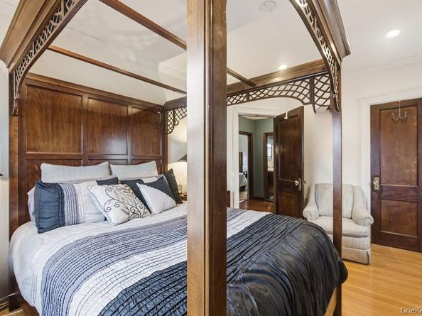 160-36 99th Street, Howard Beach NY 11414