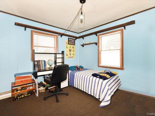 86 Cleveland Avenue, Massapequa NY 11758