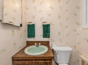 104 Olive Lane, New Hyde Park NY 11040