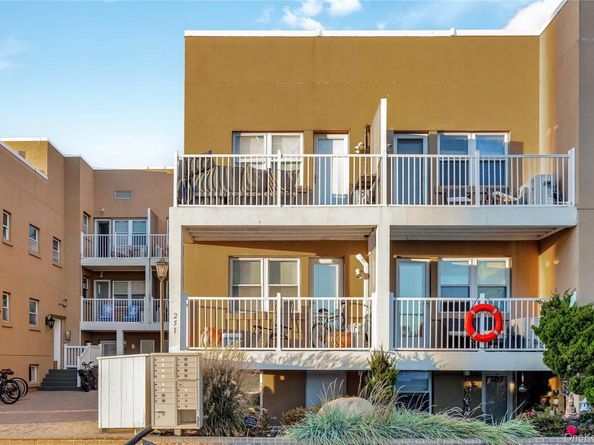 251 W Broadway 306, Long Beach NY 11561