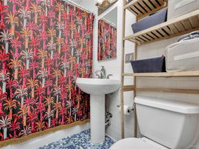 251 W Broadway 306, Long Beach NY 11561