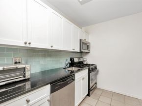 251 W Broadway 306, Long Beach NY 11561