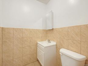 820 Hollywood Avenue, Bronx NY 10465