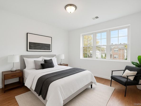 820 Hollywood Avenue, Bronx NY 10465