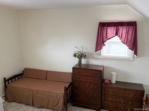7 Fairlawn Court, Shirley NY 11967